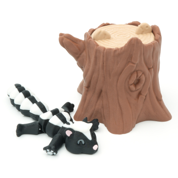 Skunk with Tree branch - Fidget Toy