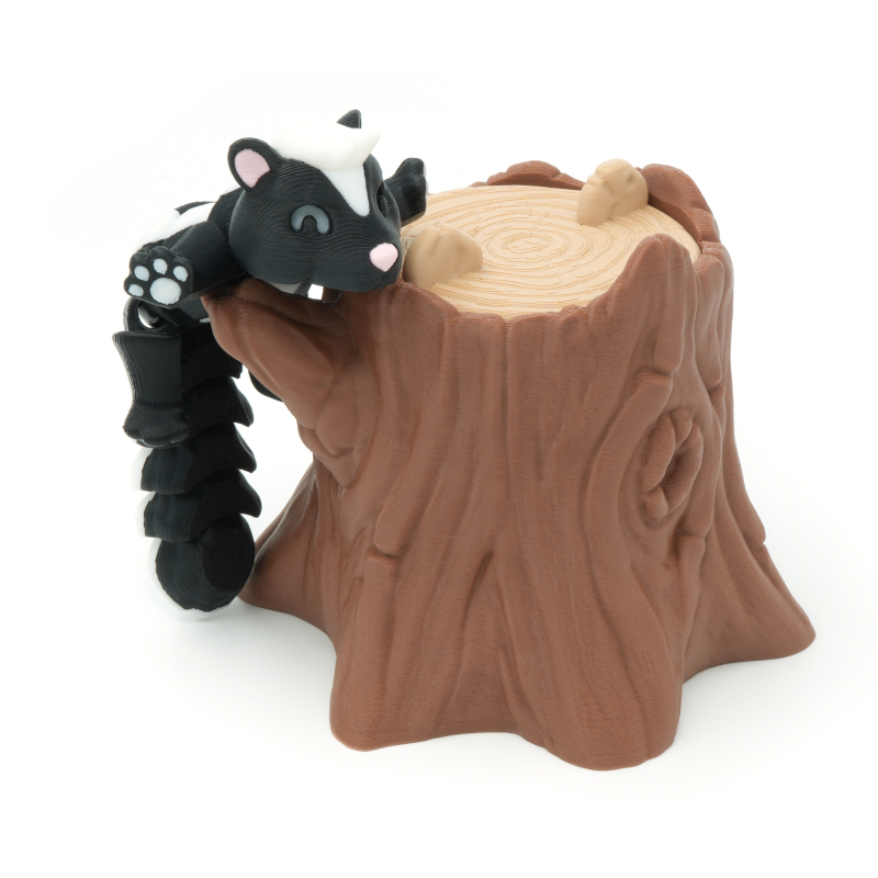 Skunk with Tree branch - Fidget Toy